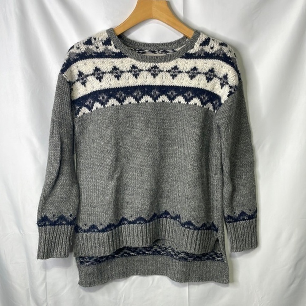 Loft grey cream, navy, fair isles style sweater
